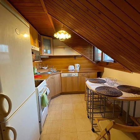 Ferienwohnung Attic Flat In The Center Pressburg Exterior foto