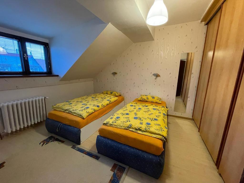 Ferienwohnung Attic Flat In The Center Pressburg Exterior foto